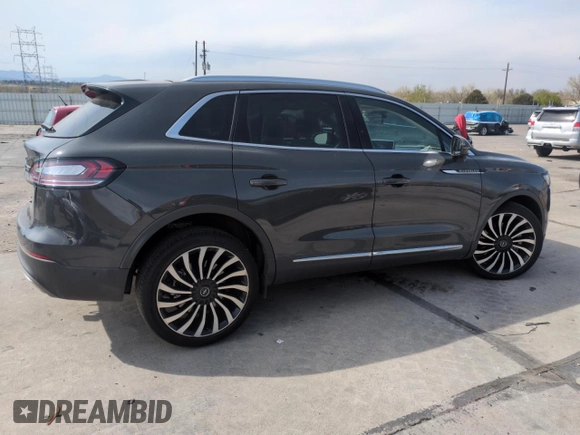 2023 Lincoln Nautilus Black Label z VIN 2LMPJ9JP8PBL25838, wystawiony jako Copart lot #53299405 z przebiegiem 11 443 mil mil oraz Szkoda całkowita • Salvage title. Historia ofert i sprzedaży dostępna na DreamBid. Obrazek 3.
