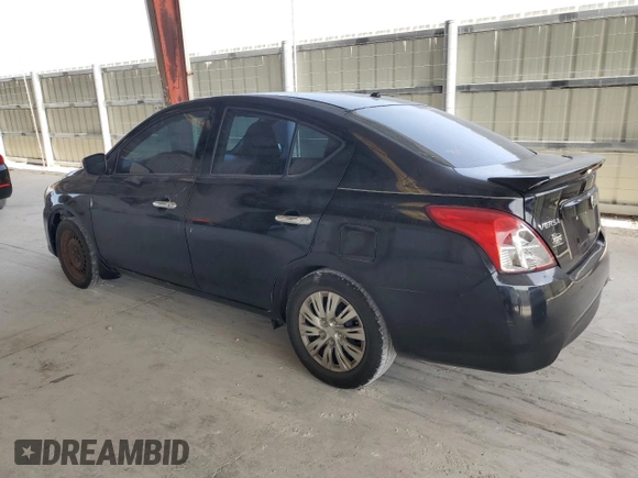 2016 Nissan Versa SV z VIN 3N1CN7AP4GL858901, wystawiony jako Copart lot #60162735 z przebiegiem 149 829 mil mil oraz Czysty tytuł • Clean title. Historia ofert i sprzedaży dostępna na DreamBid. Obrazek 2.