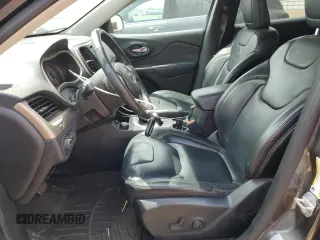 2017 Jeep Cherokee High Altitude с VIN 1C4PJMDSXHW503669, выставлен на аукционе Copart как лот 59416555 с пробегом 87 121 миль миль и Чистый • Clean title. История ставок и продаж доступна на DreamBid. Изображение 7.