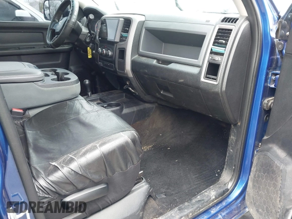 2014 Ram 2500 Tradesman with VIN 3C6UR5CL3EG302645, listed as a IAAI auction lot 41985091 with 144,384 mi miles and . Bid and sale history available at DreamBid. Image 5.
