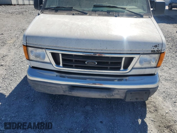 2003 Ford Econoline Passenger XL с VIN 1FBSS31L13HB49492, выставлен на аукционе Copart как лот 49438185 с пробегом 186 651 миль миль и Списание • Salvage title. История ставок и продаж доступна на DreamBid. Изображение 12.