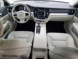 2020 Volvo V60 Momentum with VIN YV1102EK7L2389572, listed as a Copart auction lot 87006934 with 34,798 mi miles and Salvage Title. Bid and sale history available at carsss.com. Image 8.