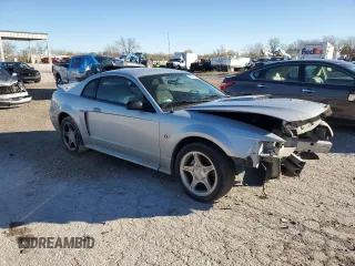 2000 Ford Mustang GT with VIN 1FAFP42X6YF215940, listed as a Copart auction lot 80646464 with 0 mi miles and Salvage Title. Bid and sale history available at carsss.com. Image 4.