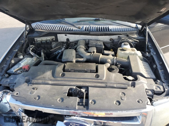 2012 Ford Expedition Limited with VIN 1FMJU2A57CEF17300, listed as a Copart auction lot 54051065 with 323,806 mi miles and Salvage title. Bid and sale history available at DreamBid. Image 12.
