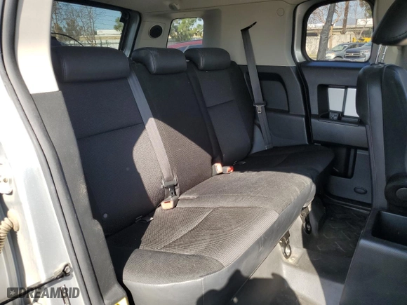 2007 Toyota FJ Cruiser with VIN JTEBU11F570090497, listed as a Copart auction lot 52139245 with 212,168 mi miles and Salvage Title. Bid and sale history available at carsss.com. Image 12.