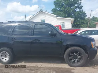 2012 Chevrolet Tahoe LS with VIN 1GNSKAE03CR161838, listed as a IAAI auction lot 42509184 with 179,911 mi miles and . Bid and sale history available at DreamBid. Image 14.