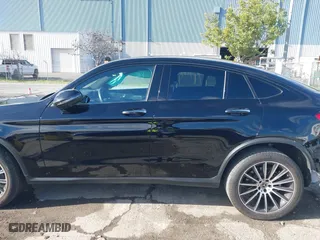 2019 Mercedes-Benz GLC with VIN WDC0J4KB5KF600462, listed as a IAAI auction lot 41709879 with 40,128 mi miles. Bid and sale history available at carsss.com. Image 15.