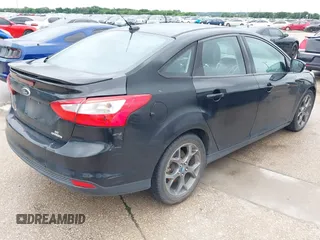 2013 Ford Focus SE с VIN 1FADP3F29DL266120, выставлен на аукционе IAAI как лот 42491390 с пробегом 124 886 миль миль и . История ставок и продаж доступна на DreamBid. Изображение 4.