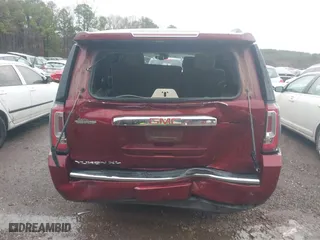 2020 GMC Yukon XL Denali with VIN 1GKS1HKJ7LR170497, listed as a IAAI auction lot 41562109 with 97,357 mi miles. Bid and sale history available at carsss.com. Image 16.