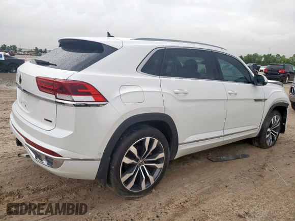 2022 Volkswagen Atlas SEL Premium R-Line with VIN 1V2FE2CA6NC220596, listed as a Copart auction lot 58773465 with 13,119 mi miles and Salvage title. Bid and sale history available at DreamBid. Image 3.