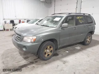 2005 Toyota Highlander with VIN JTEHD21A650033792, listed as a IAAI auction lot 41483617 with 246,068 mi miles. Bid and sale history available at carsss.com. Image 17.
