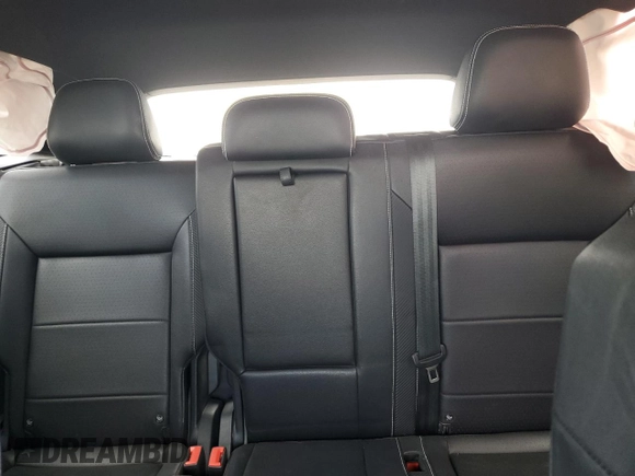 2021 Volkswagen Atlas SE z VIN 1V2PE2CA3MC200082, wystawiony jako Copart lot #59968185 z przebiegiem 72 618 mil mil oraz Szkoda całkowita • Salvage title. Historia ofert i sprzedaży dostępna na DreamBid. Obrazek 10.