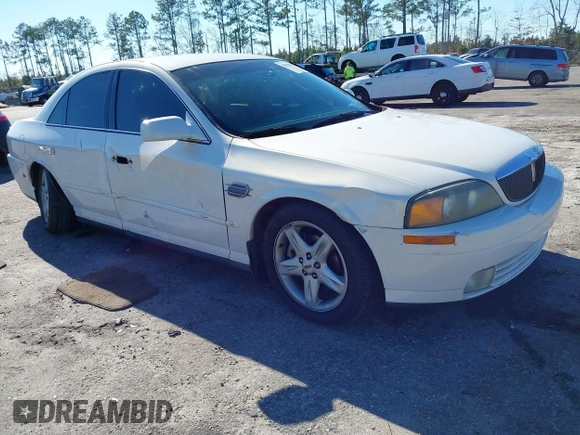 2001 Lincoln LS with VIN 1LNHM86S61Y668026, listed as a IAAI auction lot 41359622 with 172,210 mi miles. Bid and sale history available at carsss.com. Image 1.