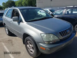 2002 Lexus RX 300 z VIN JTJGF10U020124467, wystawiony jako IAAI lot #42542441 z przebiegiem 284 724 mil mil oraz . Historia ofert i sprzedaży dostępna na DreamBid. Obrazek 1.
