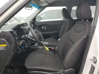 2015 Kia Soul with VIN KNDJN2A28F7172990, listed as a Copart auction lot 42213025 with 115,590 mi miles and Clean Title. Bid and sale history available at carsss.com. Image 7.