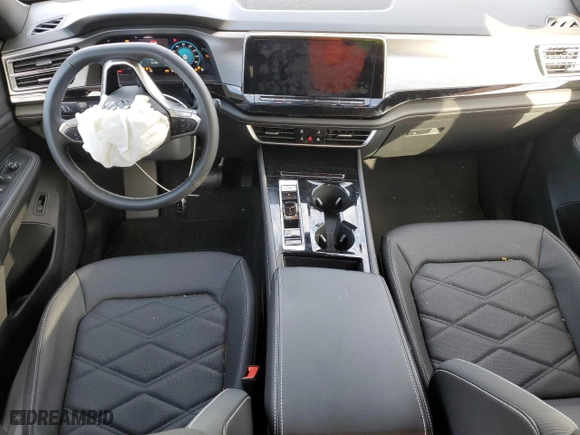 2024 Volkswagen Atlas Cross Sport 2.0T SE w/Technology with VIN 1V2WE2CA7RC256058, listed as a Copart auction lot 85302474 with 2,227 mi miles and Salvage Title. Bid and sale history available at carsss.com. Image 8.