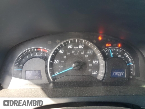 2015 Toyota Camry XLE with VIN 4T1BF1FK8FU907128, listed as a Copart auction lot 54346185 with 179,032 mi miles and Salvage Title. Bid and sale history available at carsss.com. Image 9.