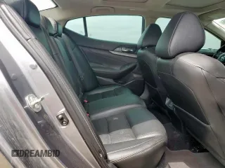 2018 Nissan Maxima SL z VIN 1N4AA6AP5JC375808, wystawiony jako Copart lot #58544245 z przebiegiem 82 260 mil mil oraz Szkoda całkowita • Salvage title. Historia ofert i sprzedaży dostępna na DreamBid. Obrazek 10.