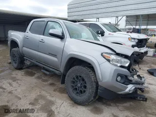 2021 Toyota Tacoma 2WD SR5 with VIN 5TFAZ5CN1MX116321, listed as a IAAI auction lot 41662881 with NaN miles. Bid and sale history available at carsss.com. Image 1.