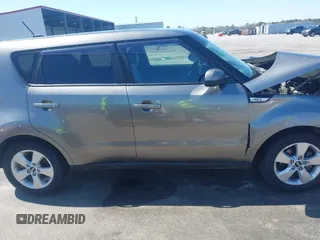2019 Kia Soul with VIN KNDJN2A20K7694992, listed as a IAAI auction lot 41770801 with 82,546 mi miles. Bid and sale history available at carsss.com. Image 13.