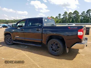 2016 Toyota Tundra SR5 z VIN 5TFEW5F16GX193399, wystawiony jako Copart lot #59543595 z przebiegiem 110 628 mil mil oraz Szkoda całkowita • Salvage title. Historia ofert i sprzedaży dostępna na DreamBid. Obrazek 2.