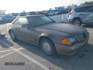 1992 Mercedes-Benz 500 с VIN WDBFA66EXNF055989, выставлен на аукционе IAAI как лот 41949478 с пробегом 123 283 миль миль и . История ставок и продаж доступна на DreamBid. Изображение 13.