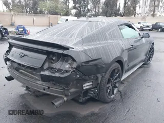 2019 Ford Mustang EcoBoost z VIN 1FA6P8TH2K5143582, wystawiony jako IAAI lot #42172259 z przebiegiem 53 614 mil mil oraz . Historia ofert i sprzedaży dostępna na DreamBid. Obrazek 4.