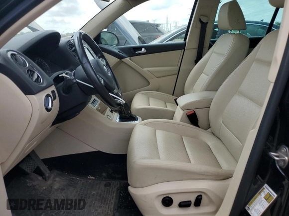 2016 Volkswagen Tiguan R-Line with VIN WVGAV7AX1GW514727, listed as a Copart auction lot 65925595 with 87,012 mi miles and Clean title. Bid and sale history available at DreamBid. Image 7.
