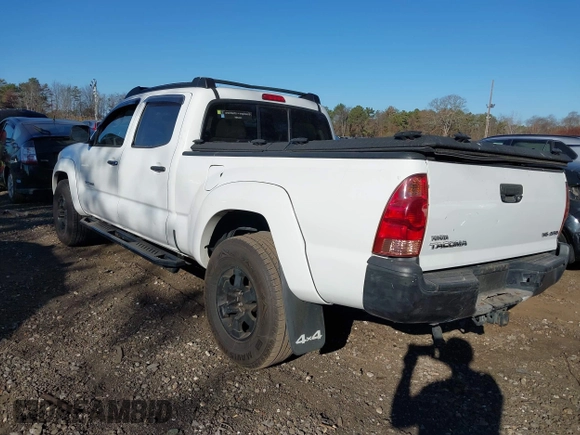 2007 Toyota Tacoma with VIN 5TEMU52N77Z442697, listed as a IAAI auction lot 40878711 with 223,557 mi miles and . Bid and sale history available at DreamBid. Image 3.