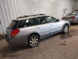 2006 Subaru Legacy Wagon Outback 2.5i Ltd with VIN 4S4BP62C167340218, listed as a IAAI auction lot 41327617 with 190,840 mi miles. Bid and sale history available at carsss.com. Image 4.
