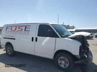 2016 Chevrolet Express Cargo with VIN 1GCWGAFF5G1190275, listed as a Copart auction lot 54185295 with 103,253 mi miles and Salvage title. Bid and sale history available at DreamBid. Image 4.