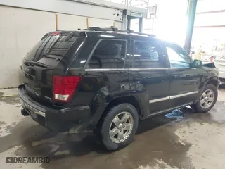 2007 Jeep Grand Cherokee Limited with VIN 1J8HR58287C572544, listed as a IAAI auction lot 41366475 with 231,151 mi miles. Bid and sale history available at carsss.com. Image 4.