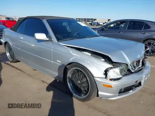 2003 BMW 3 Series 325Ci with VIN WBABS33413PG91828, listed as a IAAI auction lot 41513821 with 150,672 mi miles and . Bid and sale history available at DreamBid. Image 1.