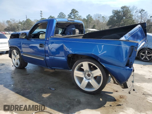 2004 Chevrolet Silverado 1500 Work Truck with VIN 1GCEC14T04Z220196, listed as a Copart auction lot 47044695 with 285,083 mi miles and Non Repairable. Bid and sale history available at carsss.com. Image 2.