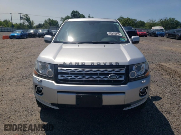 2013 Land Rover LR2 z VIN SALFR2BG2DH372333, wystawiony jako Copart lot #59335945 z przebiegiem 83 289 mil mil oraz Czysty tytuł • Clean title. Historia ofert i sprzedaży dostępna na DreamBid. Obrazek 5.