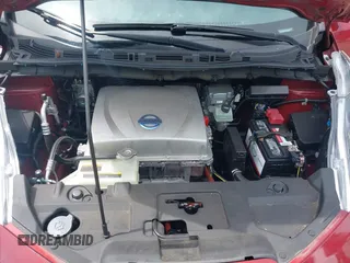 2015 Nissan LEAF SL with VIN 1N4AZ0CP5FC300083, listed as a IAAI auction lot 42560524 with 41,968 mi miles and . Bid and sale history available at DreamBid. Image 10.