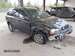 2008 Volvo XC90 I6 with VIN YV4CY982081465039, listed as a IAAI auction lot 42078726 with 229,765 mi miles. Bid and sale history available at carsss.com. Image 1.