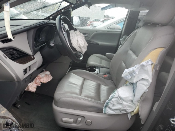 2016 Toyota Sienna XLE with VIN 5TDYK3DC2GS730177, listed as a Copart auction lot 47373315 with 0 mi miles and Salvage Title. Bid and sale history available at carsss.com. Image 7.