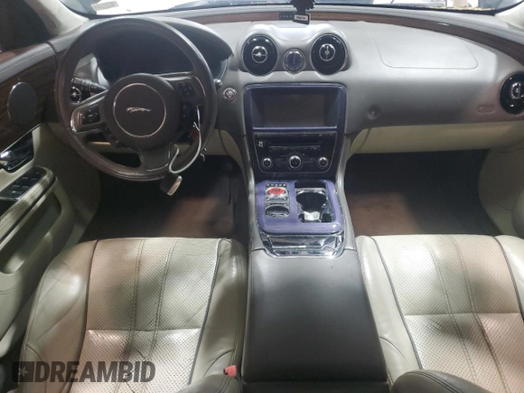 2011 Jaguar XJ XJL with VIN SAJWA2GB2BLV09830, listed as a Copart auction lot 52162505 with 175,737 mi miles and Clean title. Bid and sale history available at DreamBid. Image 8.