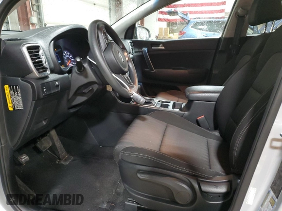 2017 Kia Sportage LX z VIN KNDPMCAC4H7036399, wystawiony jako Copart lot #57631155 z przebiegiem 89 803 mil mil oraz Szkoda całkowita • Salvage title. Historia ofert i sprzedaży dostępna na DreamBid. Obrazek 7.