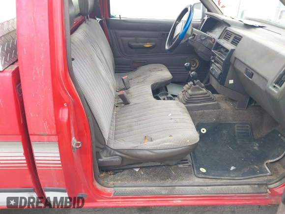 1992 Nissan Frontier XE with VIN 1N6SD11Y3NC326014, listed as a IAAI auction lot 42115936 with 196,493 mi miles and . Bid and sale history available at DreamBid. Image 8.