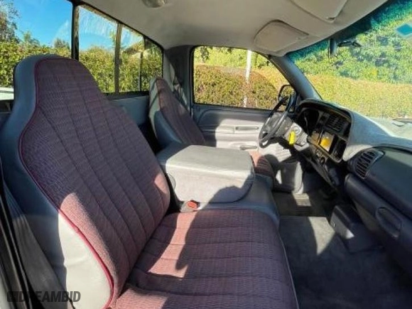 2001 Dodge Ram 1500 Work Special with VIN 1B7HC16X31S300688, listed as a Copart auction lot 43483805 with 245,522 mi miles and Clean Title. Bid and sale history available at carsss.com. Image 6.
