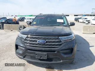 2024 Ford Explorer XLT z VIN 1FMSK7DH1RGA32337, wystawiony jako IAAI lot #41887000 z przebiegiem 16 071 mil mil oraz . Historia ofert i sprzedaży dostępna na DreamBid. Obrazek 12.