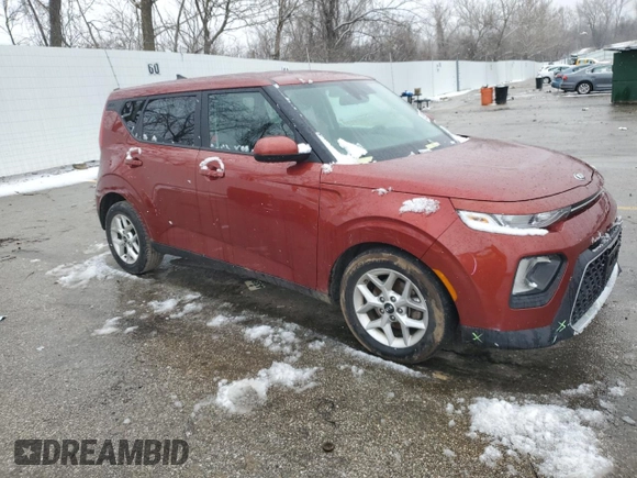 2020 Kia Soul S with VIN KNDJ23AU2L7102171, listed as a Copart auction lot 45152505 with 39,090 mi miles and Salvage Title. Bid and sale history available at carsss.com. Image 4.