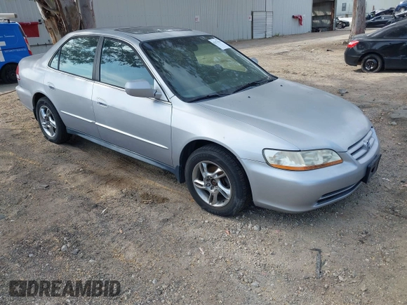 2002 Honda Accord SE z VIN JHMCG66802C027742, wystawiony jako IAAI lot #42373110 z przebiegiem 141 167 mil mil oraz . Historia ofert i sprzedaży dostępna na DreamBid. Obrazek 1.