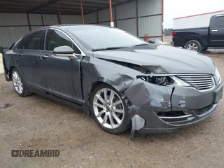 2015 Lincoln MKZ with VIN 3LN6L2G99FR604894, listed as a IAAI auction lot 41433264 with 262,472 mi miles. Bid and sale history available at carsss.com. Image 1.