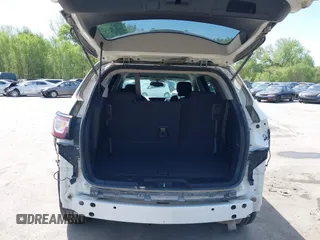 2015 Chevrolet Traverse LT with VIN 1GNKVHKDXFJ280531, listed as a IAAI auction lot 42077958 with 177,856 mi miles and . Bid and sale history available at DreamBid. Image 18.