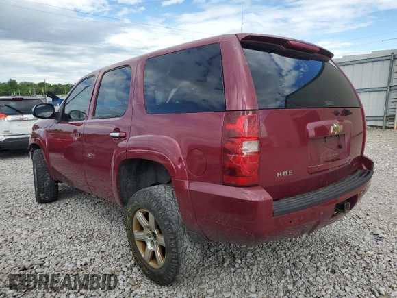 2007 Chevrolet Tahoe LT z VIN 1GNFK13017R364401, wystawiony jako Copart lot #56557555 z przebiegiem 227 803 mil mil oraz Szkoda całkowita • Salvage title. Historia ofert i sprzedaży dostępna na DreamBid. Obrazek 2.