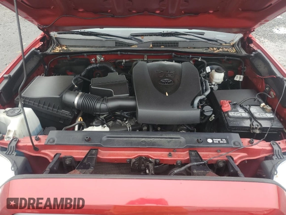 2018 Toyota Tacoma SR z VIN 5TFCZ5AN8JX143944, wystawiony jako Copart lot #57092795 z przebiegiem 67 094 mil mil oraz Szkoda całkowita • Salvage title. Historia ofert i sprzedaży dostępna na DreamBid. Obrazek 11.
