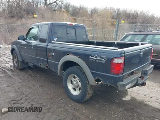 2001 Ford Ranger XL Fleet z VIN 1FTZR15E11PB68777, wystawiony jako IAAI lot #41673554 z przebiegiem 185 621 mil mil oraz . Historia ofert i sprzedaży dostępna na DreamBid. Obrazek 3.